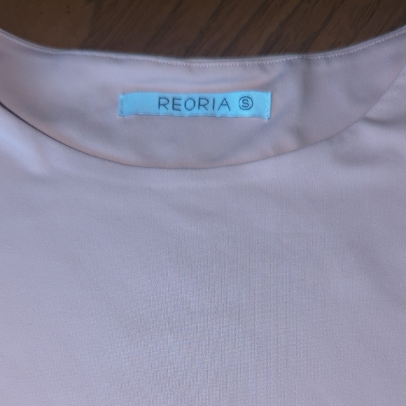 Women's Peach Tank Top - Picture 2 of 6